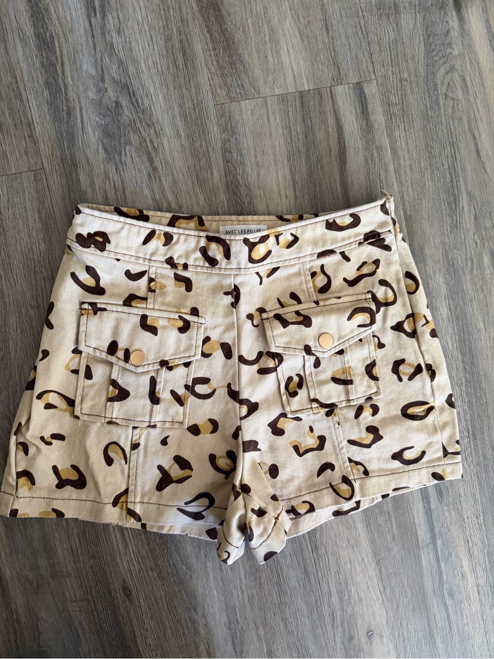 Avec Les Filles Beige Leopard Print Utility Shorts